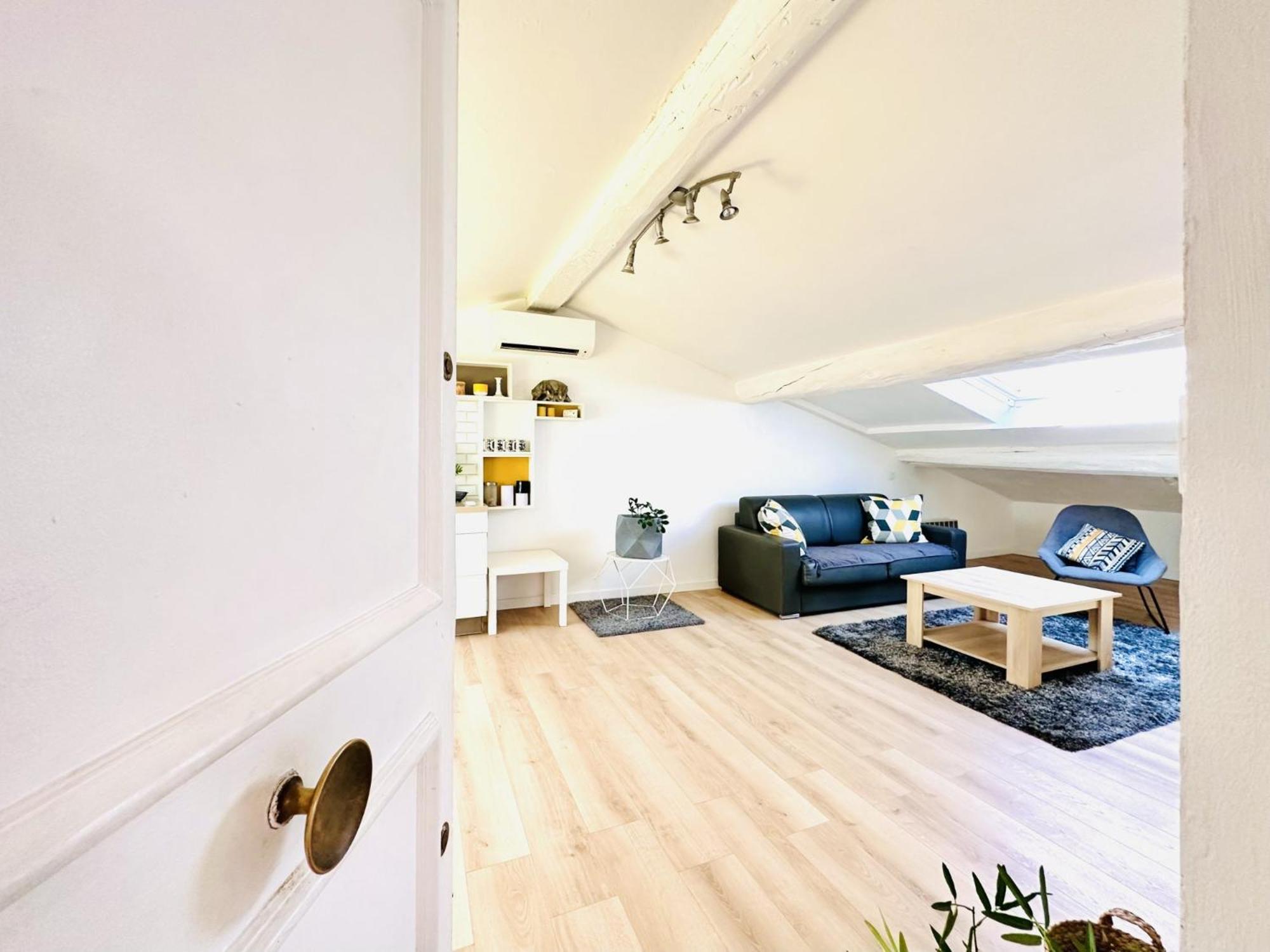 Le Bardot - Magnifique T2 - Rue D'antibes - Clim Apartamento Cannes