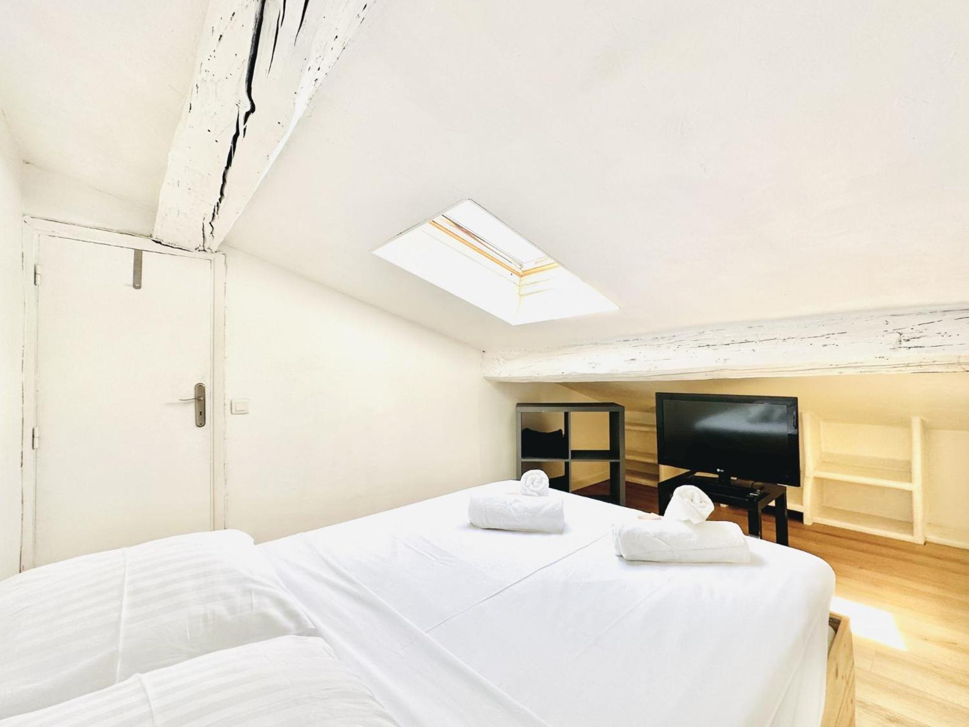 Le Bardot - Magnifique T2 - Rue D'antibes - Clim Apartamento Cannes